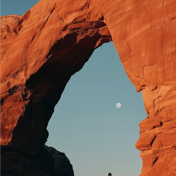 Meet your Posher, Andrew - Picture 1 of 1